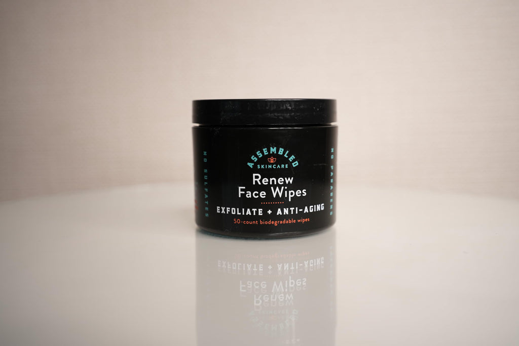 Renew Face Wipes, 50-Count (Pack of 1). Exfoliating, anti-aging, and pre-shave face wipes.